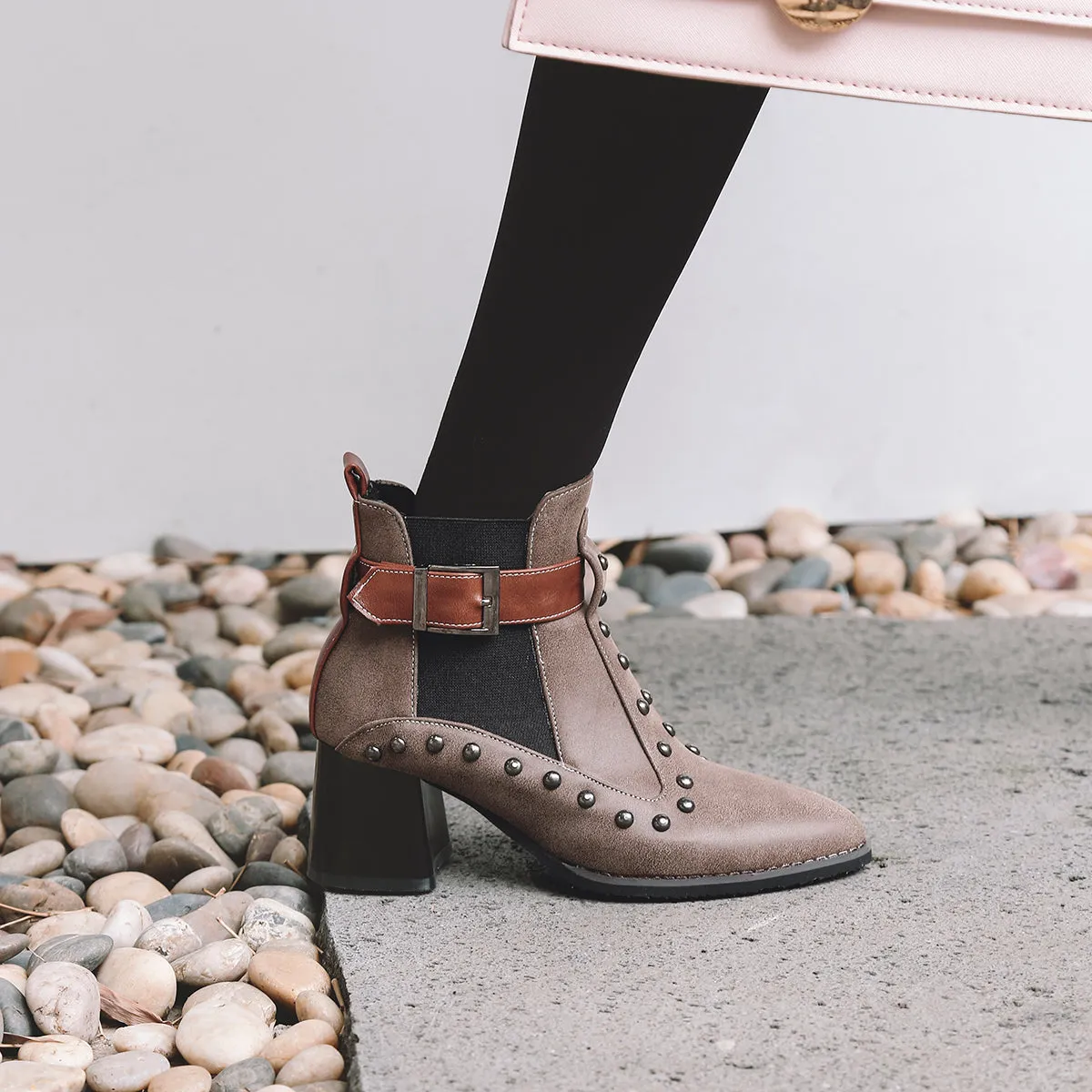 Bigsizeheels Matte rivet punk ankle boots- Brown