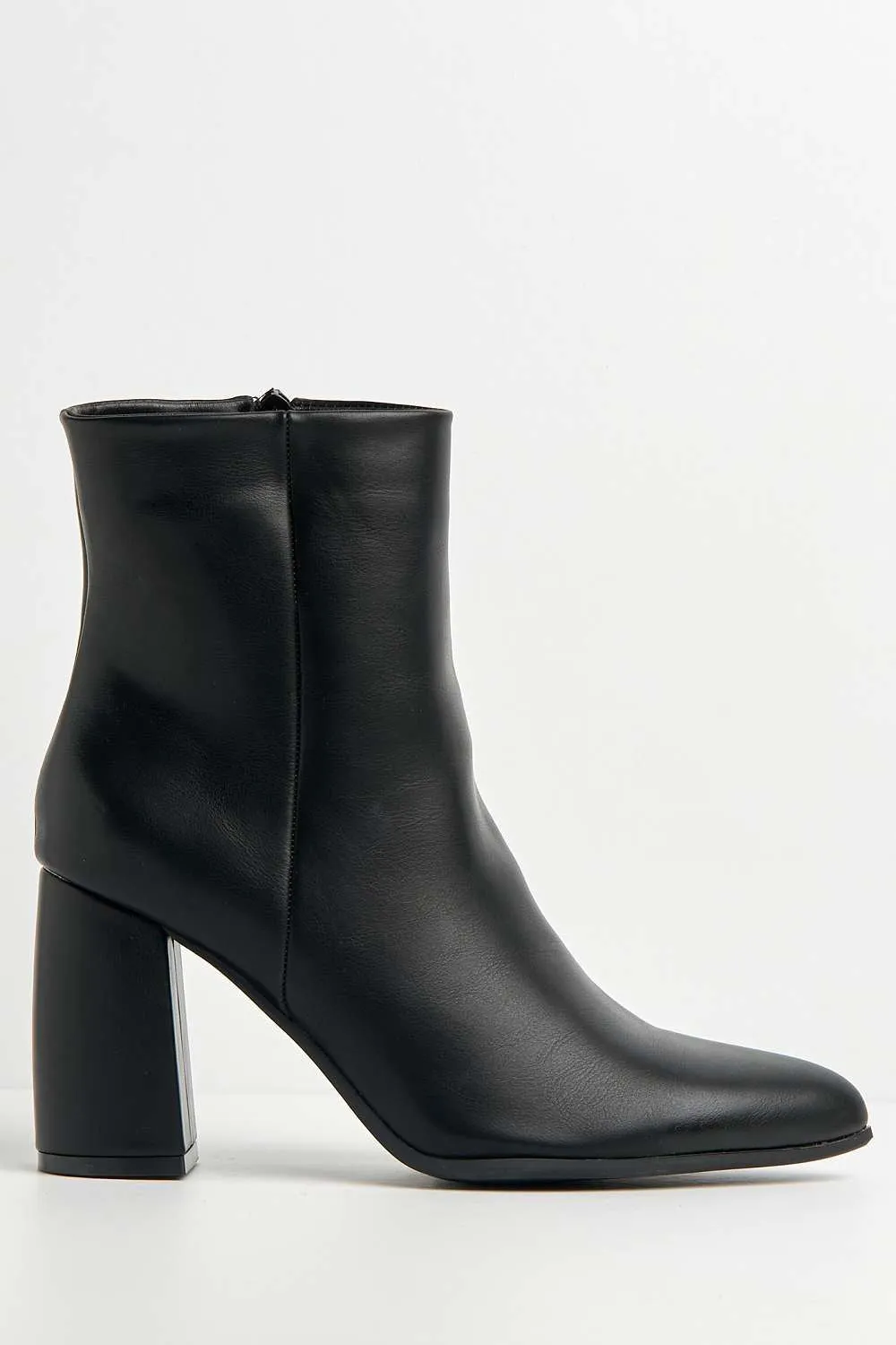 Billie Pointed Toe Block Heel Ankle Boots in Black Matt