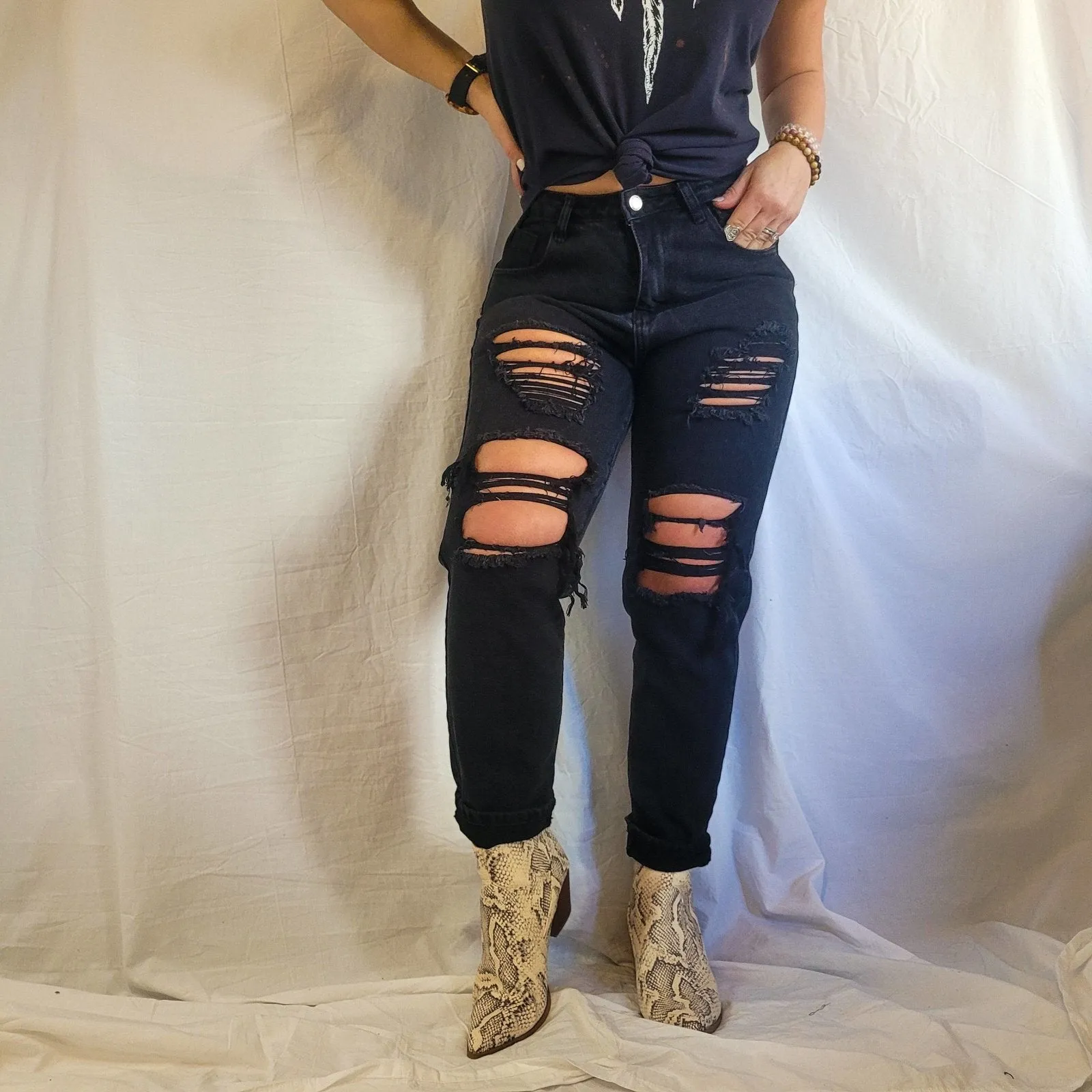 Black Vintage Distressed Ankle Denim