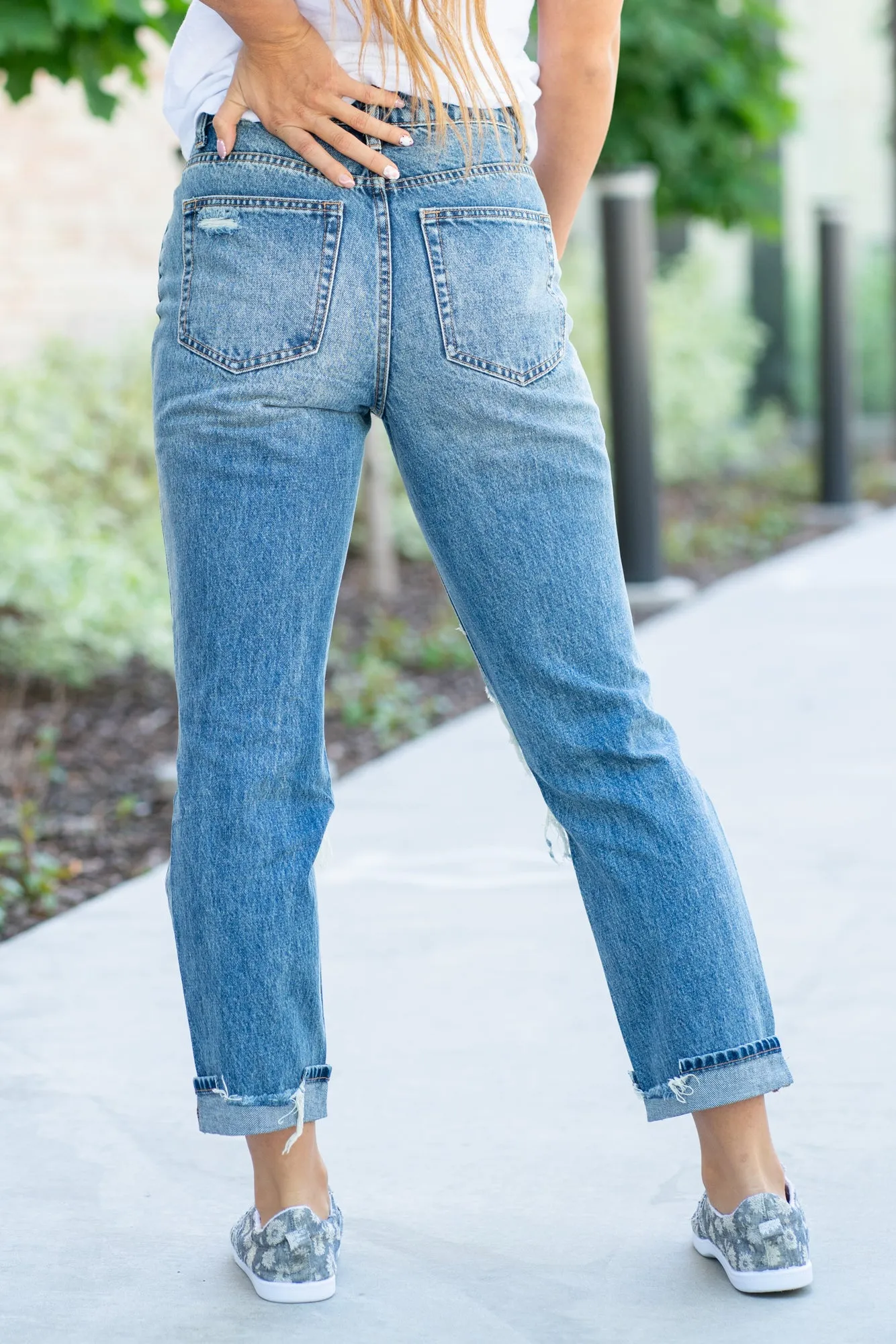 Hart Distressed Mom Jeans