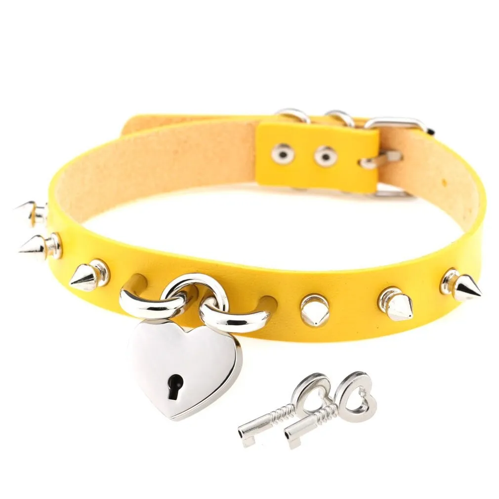 Punk Spike Choker Necklace for Women / Fashion PU Leather Collar with Heart Lock